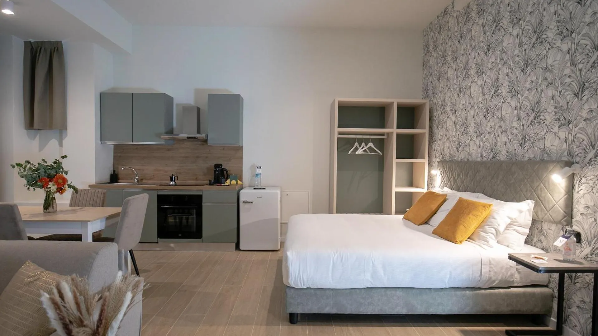 Aiello Hotels - Citylife Apartments Milan